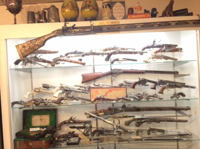 close view gun cabinet